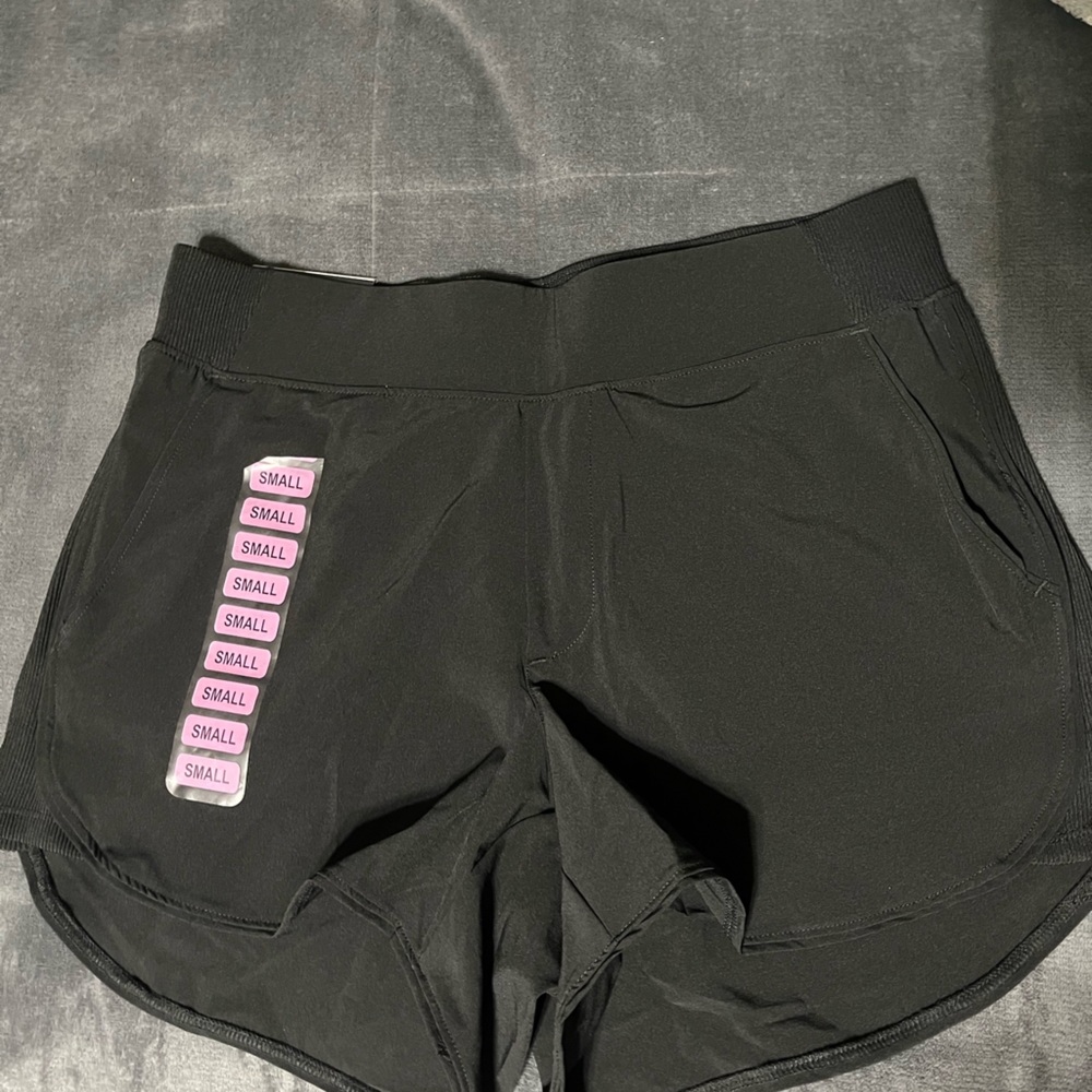 Athletic shorts
